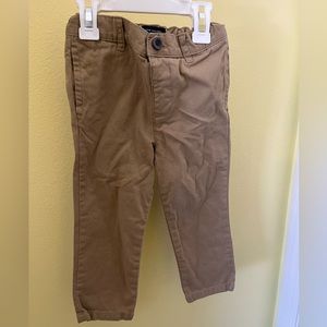 The Children’s Place size 3T khaki pants